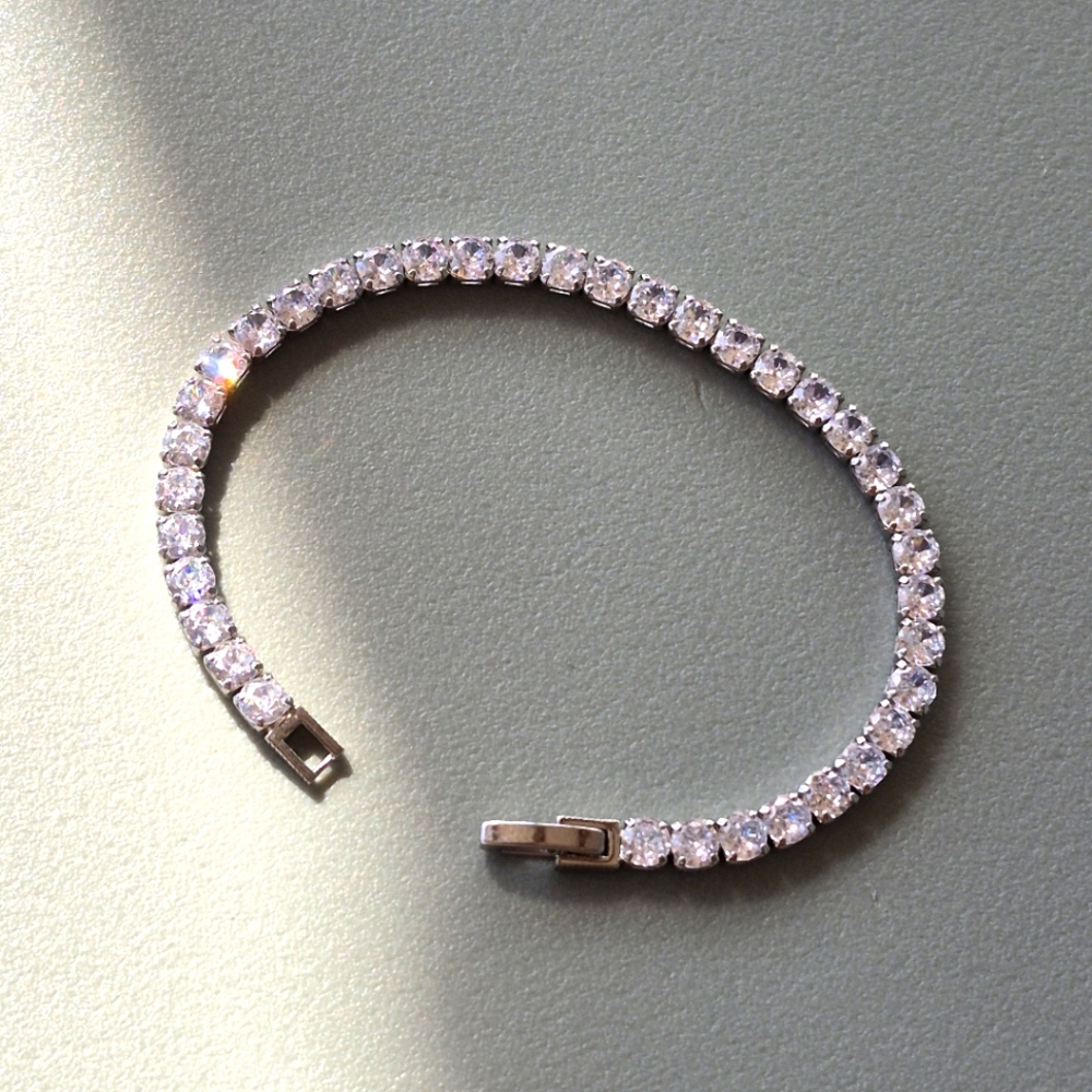 Elegant Silver Bracelet